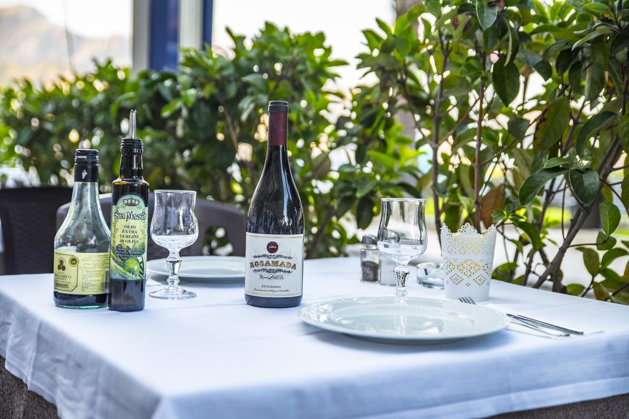 Hotel La Sirenetta Giardini-Naxos Extérieur photo